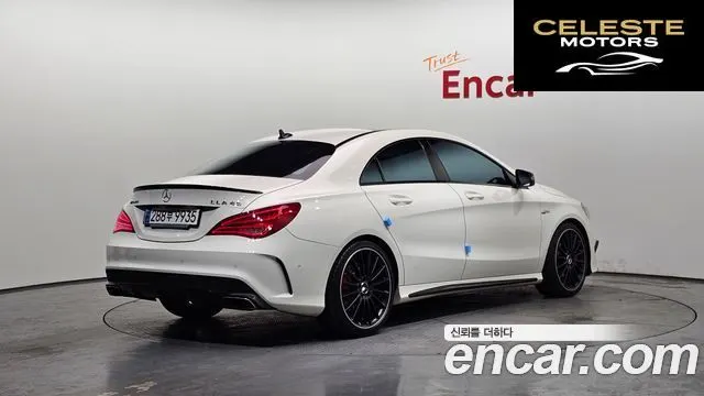 MERCEDES AMG CLA-Classe C117 CLA45 AMG 4MATIC 2016 — photo 2 sur 20