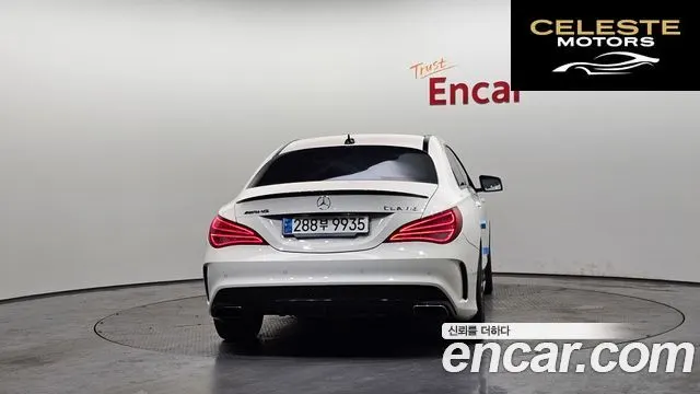 MERCEDES AMG CLA-Classe C117 CLA45 AMG 4MATIC 2016 — photo 4 sur 20