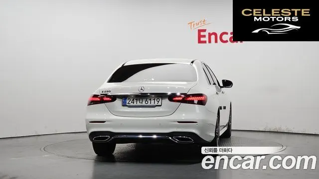 MERCEDES AMG E-Classe W213 E250 AMG Line 2023 — photo 4 sur 36
