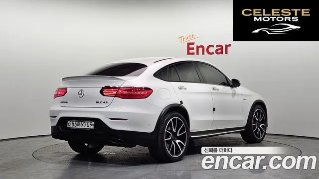 MERCEDES AMG GLC-Classe X253 AMG GLC43 4MATIC Coupé 2019 — photo 2 sur 35