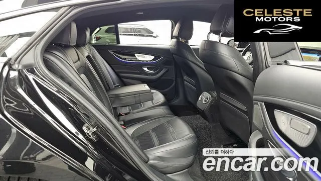 MERCEDES AMG AMG GT 4portes 43 4MATIC+ 2020 — photo 18 sur 32