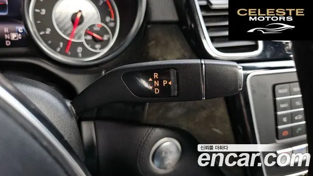 MERCEDES AMG GLE-Classe W166 AMG GLE63 4MATIC 2016 — photo 8 sur 25