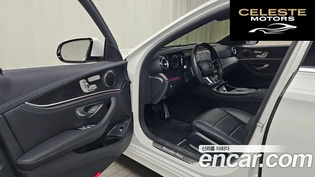 MERCEDES AMG E-Classe W213 E220d 4MATIC AMG Line 2021 — photo 10 sur 20