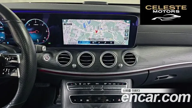 MERCEDES AMG E-Classe W213 E220d 4MATIC AMG Line 2021 — photo 12 sur 20