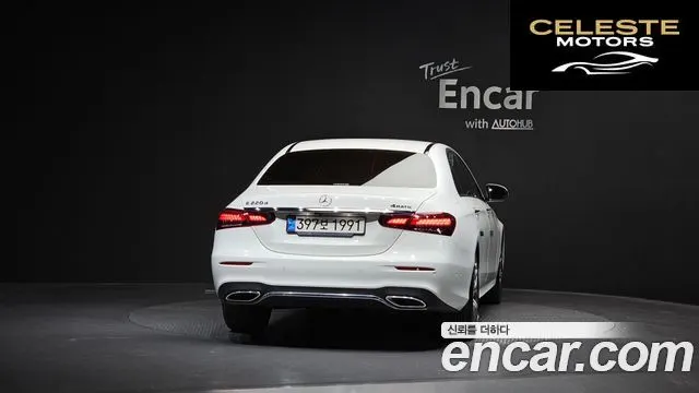 MERCEDES AMG E-Classe W213 E220d 4MATIC AMG Line 2021 — photo 4 sur 20