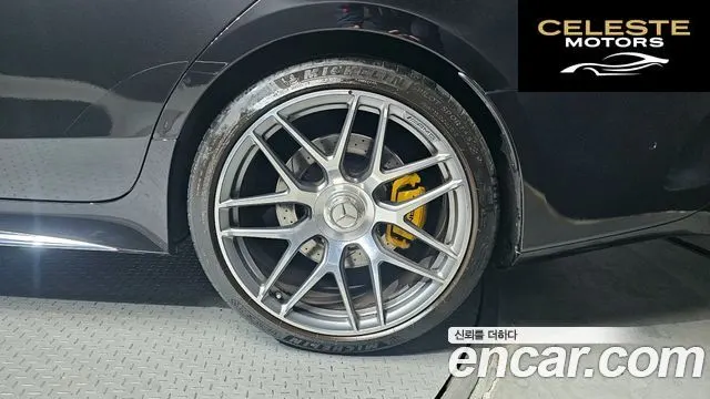 MERCEDES AMG AMG GT 4portes 43 4MATIC+ Dynamic 2023 — photo 7 sur 32