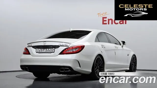 MERCEDES AMG CLS-Classe W218 CLS63 AMG S 4MATIC 2015 — photo 2 sur 20