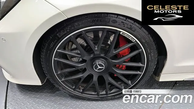 MERCEDES AMG CLS-Classe W218 CLS63 AMG S 4MATIC 2015 — photo 5 sur 20