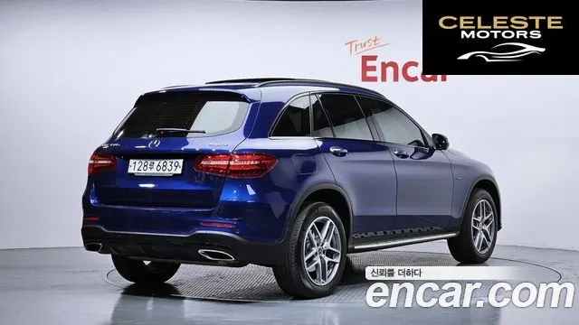 MERCEDES AMG GLC-Classe X253 GLC350e 4MATIC AMG Line 2018 — photo 2 sur 31
