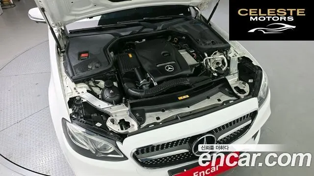 MERCEDES AMG E-Classe W213 E300 AMG Line 2019 — photo 6 sur 30