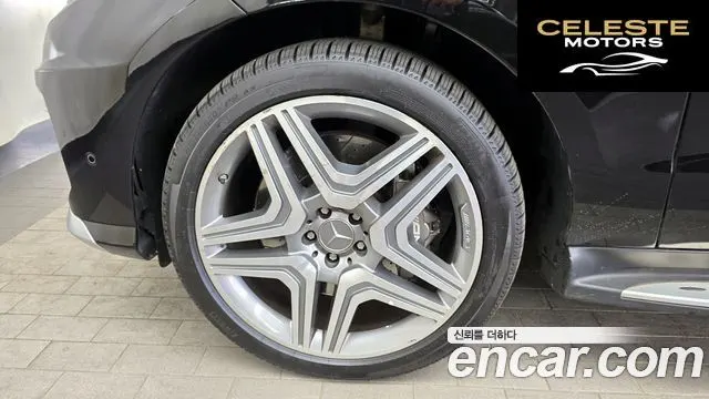 MERCEDES AMG M-Classe W166 ML63 AMG 2015 — photo 5 sur 20