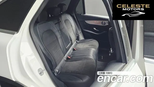 MERCEDES AMG GLC-Classe X253 GLC350e 4MATIC AMG Line 2018 — photo 18 sur 30
