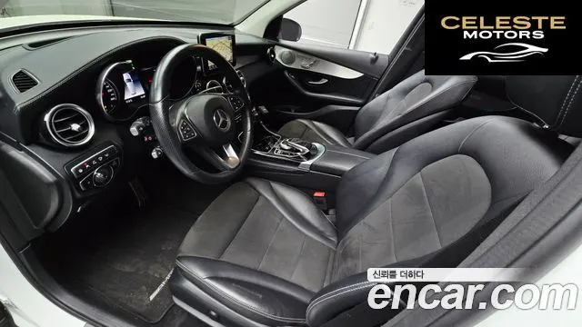 MERCEDES AMG GLC-Classe X253 GLC350e 4MATIC AMG Line 2018 — photo 30 sur 30