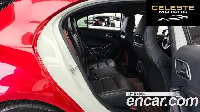 MERCEDES AMG A-Classe W176 A45 AMG 4MATIC 2015 — photo 12 sur 20