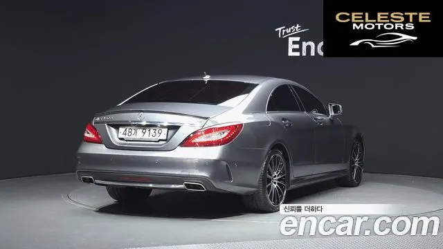 MERCEDES AMG CLS-Classe W218 CLS250 d 4MATIC AMG Line 2017 — photo 2 sur 32