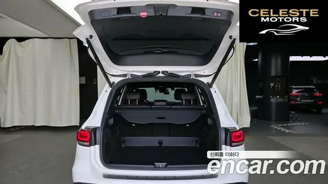 MERCEDES AMG GLB-Classe X247 AMG GLB35 4MATIC 2021 — photo 26 sur 30