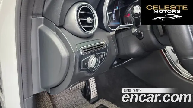 MERCEDES AMG C-Classe W205 C220 d 4MATIC AMG Line 2019 — photo 25 sur 33