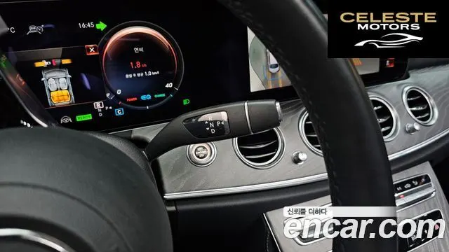 MERCEDES AMG E-Classe W213 E350 4MATIC AMG Line 2021 — photo 12 sur 35