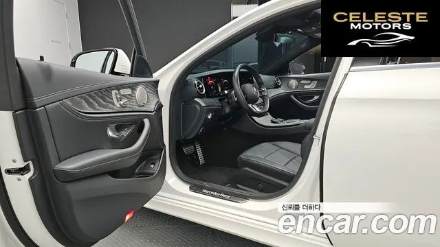 MERCEDES AMG E-Classe W213 E350 4MATIC AMG Line 2021 — photo 13 sur 35