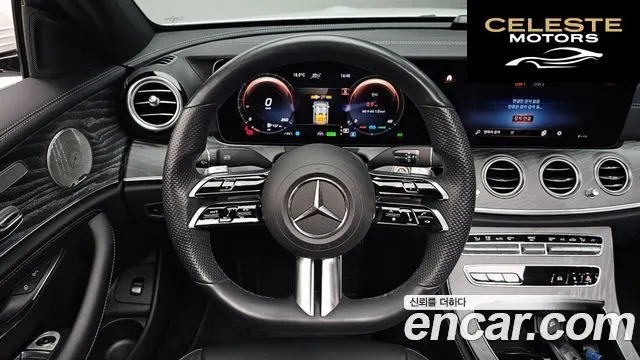 MERCEDES AMG E-Classe W213 E350 4MATIC AMG Line 2021 — photo 19 sur 35