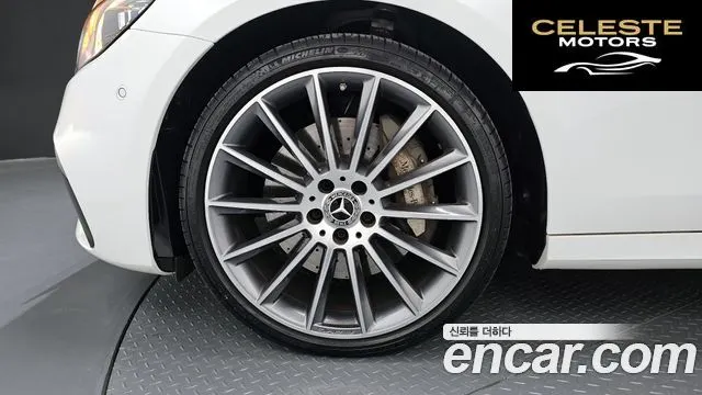 MERCEDES AMG E-Classe W213 E350 4MATIC AMG Line 2021 — photo 5 sur 35