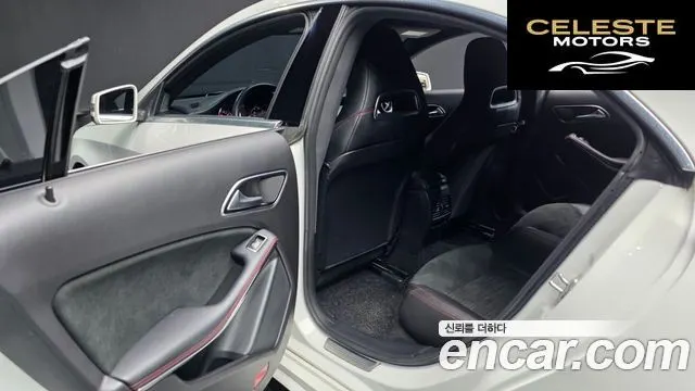 MERCEDES AMG CLA-Classe C117 CLA220 AMG Line 2018 — photo 16 sur 42