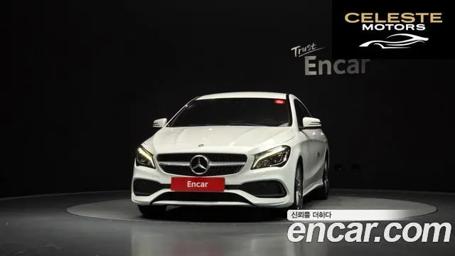 MERCEDES AMG CLA-Classe C117 CLA220 AMG Line 2018 — photo 3 sur 42