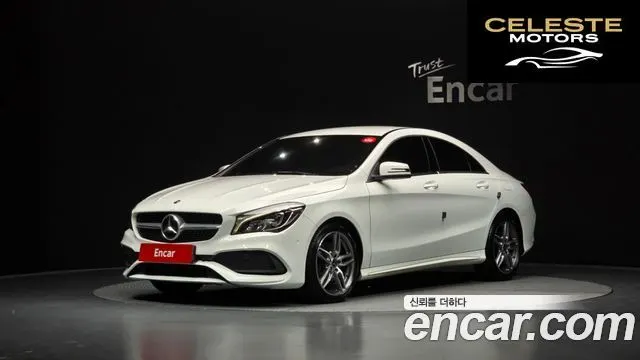 MERCEDES AMG CLA-Classe C117 CLA220 AMG Line 2018 — photo 37 sur 42