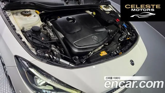 MERCEDES AMG CLA-Classe C117 CLA220 AMG Line 2018 — photo 6 sur 42