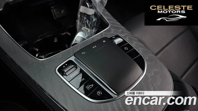 MERCEDES AMG E-Classe W213 E350 4MATIC AMG Line 2022 — photo 31 sur 32