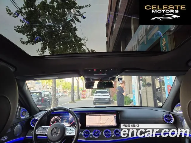MERCEDES AMG E-Classe W213 E350 4MATIC AMG Line 2019 — photo 18 sur 19