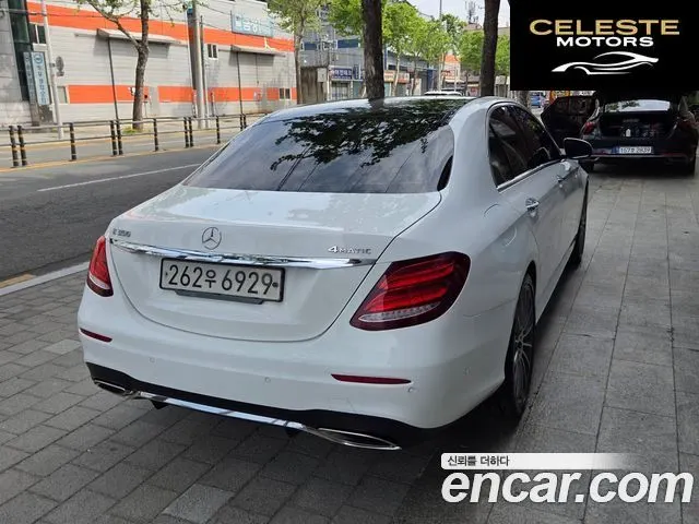 MERCEDES AMG E-Classe W213 E350 4MATIC AMG Line 2019 — photo 5 sur 19