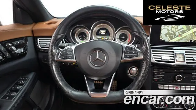 MERCEDES AMG CLS-Classe W218 CLS250 d 4MATIC AMG Line 2017 — photo 13 sur 26