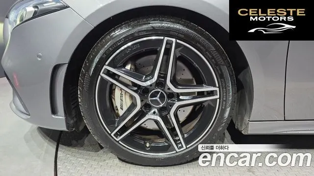 MERCEDES AMG A-Classe W177 AMG A35 S AMG 4MATIC Berline 2021 — photo 5 sur 36