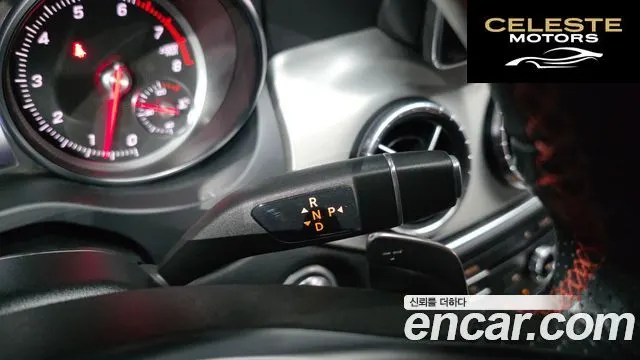 MERCEDES AMG CLA-Classe C117 CLA220 AMG Line 2019 — photo 9 sur 20