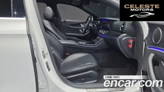 MERCEDES AMG E-Classe W213 E220d 4MATIC AMG Line 2021 — photo 11 sur 20