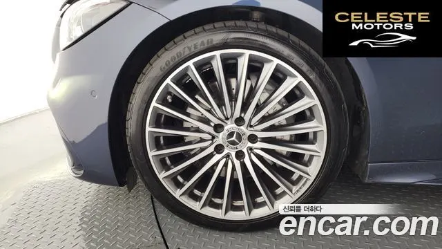 MERCEDES AMG C-Classe W206 C300 4MATIC AMG Line 2024 — photo 5 sur 32