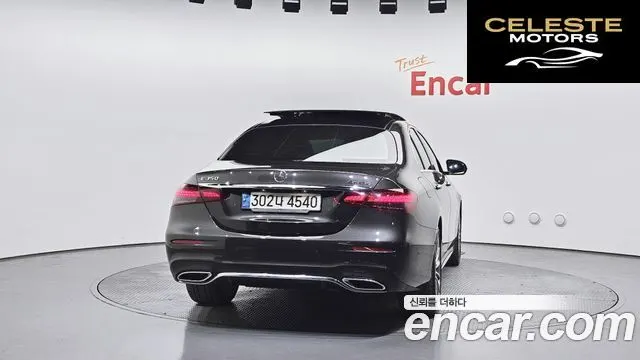 MERCEDES AMG E-Classe W213 E350 4MATIC AMG Line 2022 — photo 4 sur 31