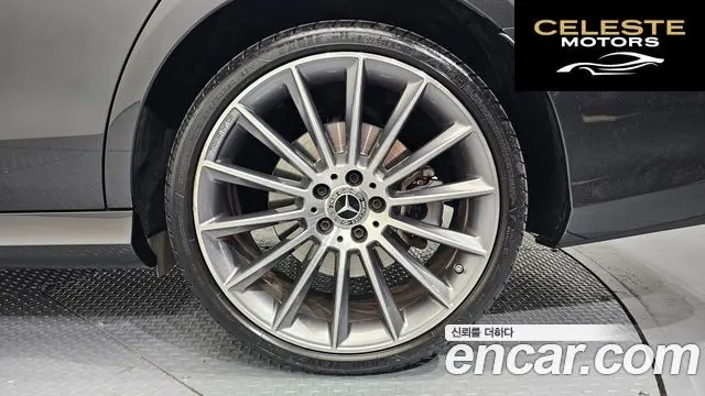 MERCEDES AMG E-Classe W213 E350 4MATIC AMG Line 2022 — photo 7 sur 31