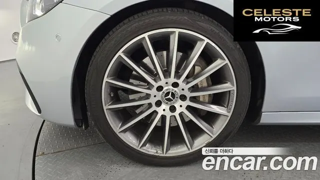 MERCEDES AMG E-Classe W213 E350 4MATIC AMG Line 2022 — photo 5 sur 20