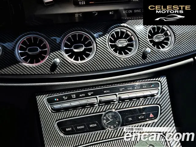 MERCEDES AMG E-Classe W213 E300 AMG Line 2019 — photo 11 sur 26