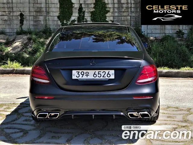 MERCEDES AMG E-Classe W213 E300 AMG Line 2019 — photo 5 sur 26