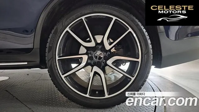MERCEDES AMG GLC-Classe X253 AMG GLC43 4MATIC Coupé 2019 — photo 5 sur 36