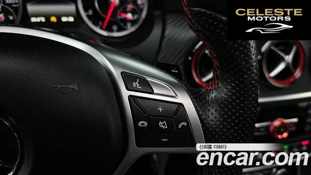 MERCEDES AMG A-Classe W176 A45 AMG 4MATIC 2015 — photo 15 sur 20