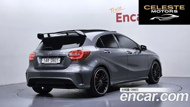 MERCEDES AMG A-Classe W176 A45 AMG 4MATIC 2015 — photo 2 sur 20