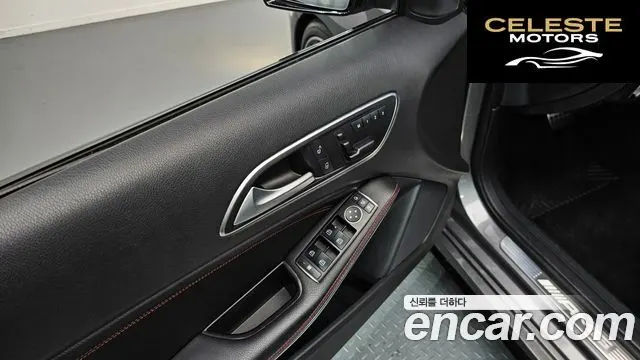 MERCEDES AMG A-Classe W176 A45 AMG 4MATIC 2015 — photo 20 sur 20