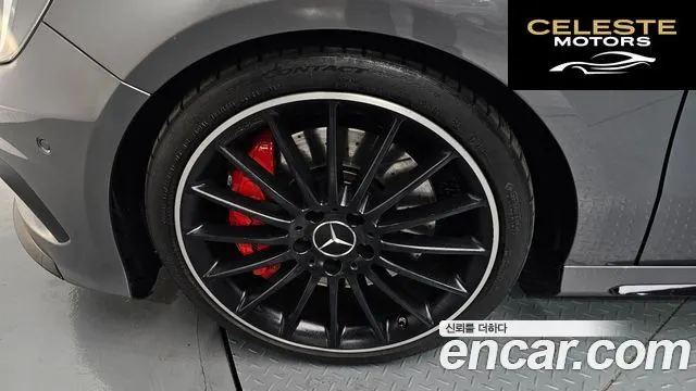 MERCEDES AMG A-Classe W176 A45 AMG 4MATIC 2015 — photo 5 sur 20