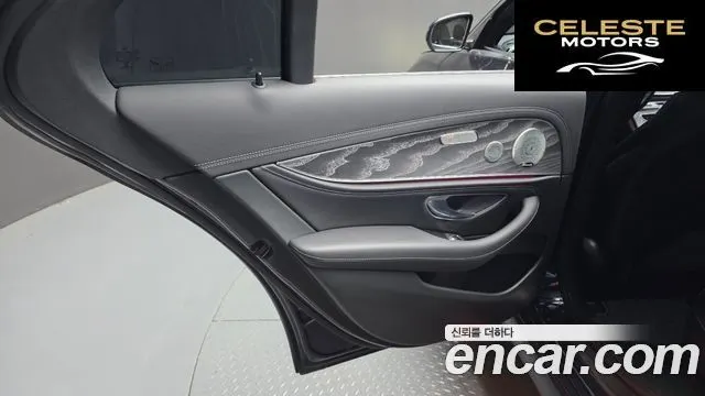 MERCEDES AMG E-Classe W213 E350 4MATIC AMG Line 2022 — photo 15 sur 32