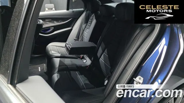 MERCEDES AMG E-Classe W213 E350 4MATIC AMG Line 2022 — photo 16 sur 32