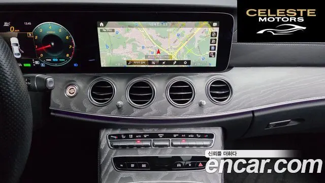 MERCEDES AMG E-Classe W213 E350 4MATIC AMG Line 2022 — photo 21 sur 32